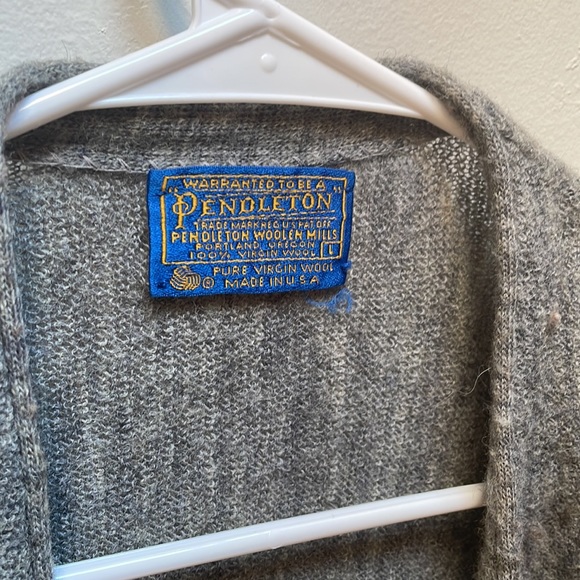 Pendleton Gray button up sweater. - Picture 2 of 4